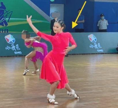 马跳舞视频在线观看,在线欣赏马跳舞的精彩瞬间